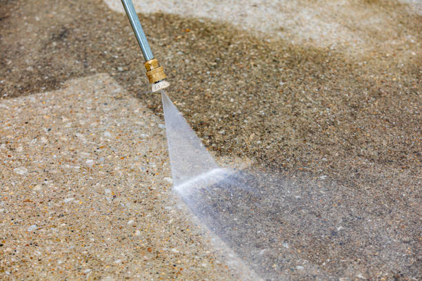 Best Warehouse Cleaning  in Waterflow, NM
